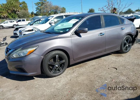 2016 Nissan Altima 2.5/2.5 S/2.5 Sl/2.5 Sr/2.5 Sv z USA, uszkodzony, nr VIN 1N4AL3AP1GC225048